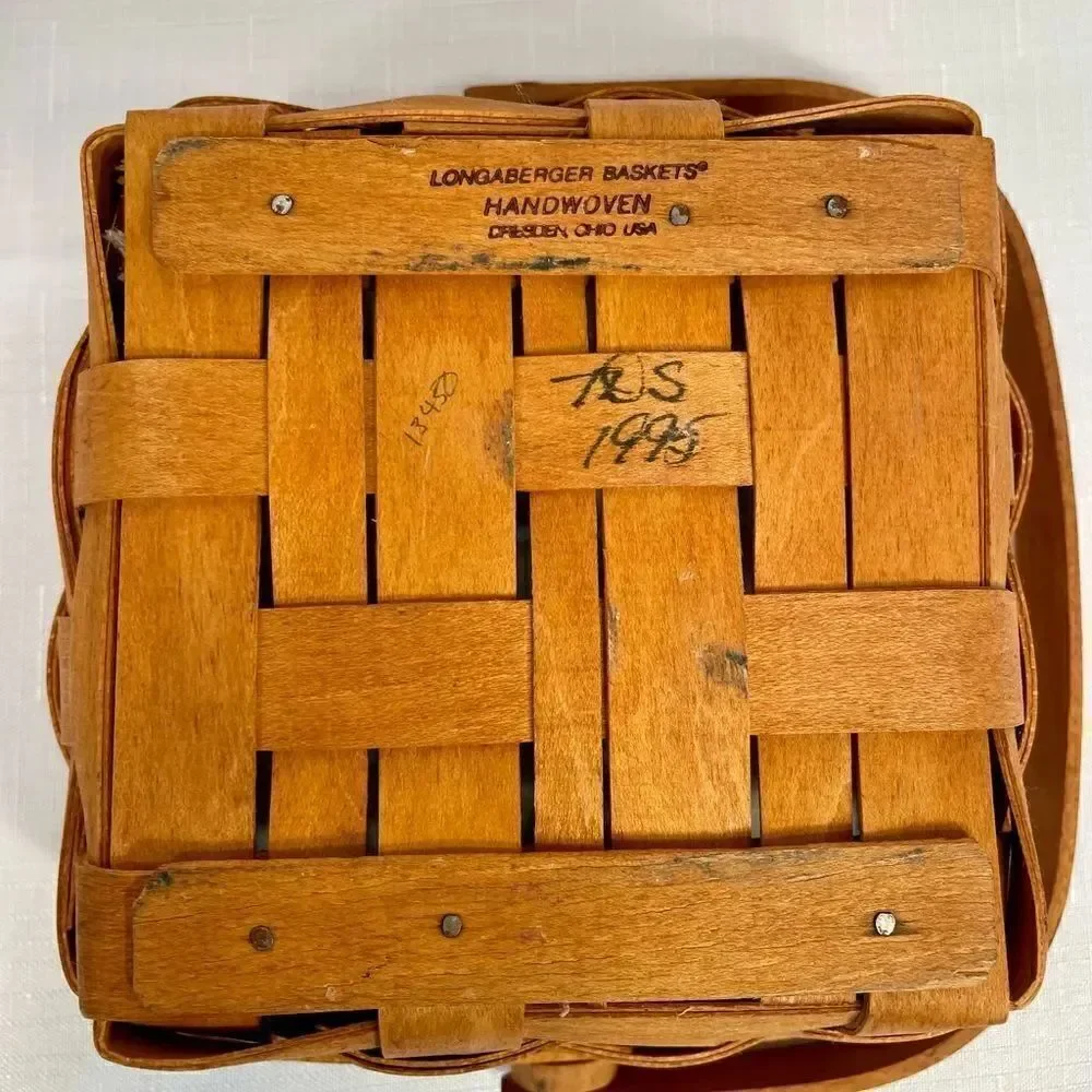 VINTAGE 5” LONGABERGER BERRY BASKET 1995
